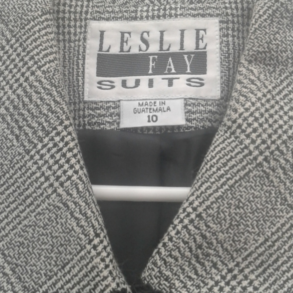 Jacket - Picture 2 of 4